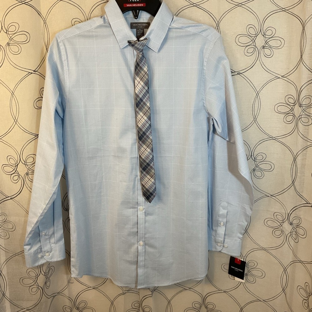 Boys Van‎ Heusen Blue Button Dress Shirt Size XL 18/20